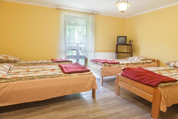 Osrodek Wypoczynkowo-Szkoleniowy Halny Hotel ซาวอยา ภายนอก รูปภาพ